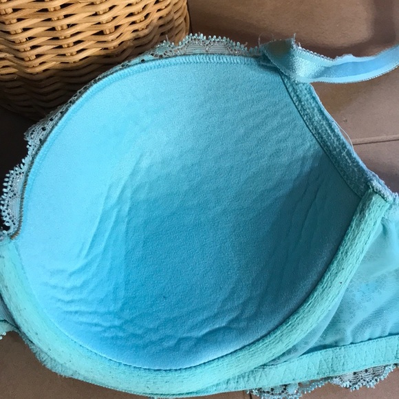 Victoria’s Secret bra 36C - Picture 7 of 8